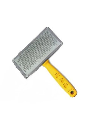 ESCOVA RASQUEADEIRA 11.5X15CM UN. INGA